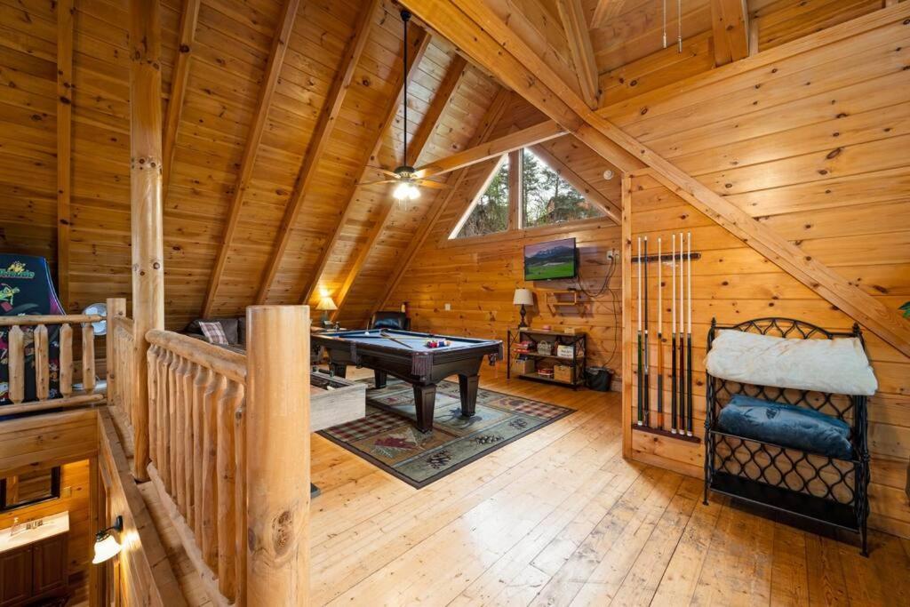 2-Bedroom Cabin With 2 Master Suites, Loft, Half-Bath And Hot Tub In A Serene Resort Setting Sevierville Extérieur photo