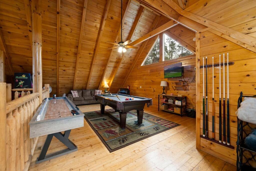 2-Bedroom Cabin With 2 Master Suites, Loft, Half-Bath And Hot Tub In A Serene Resort Setting Sevierville Extérieur photo